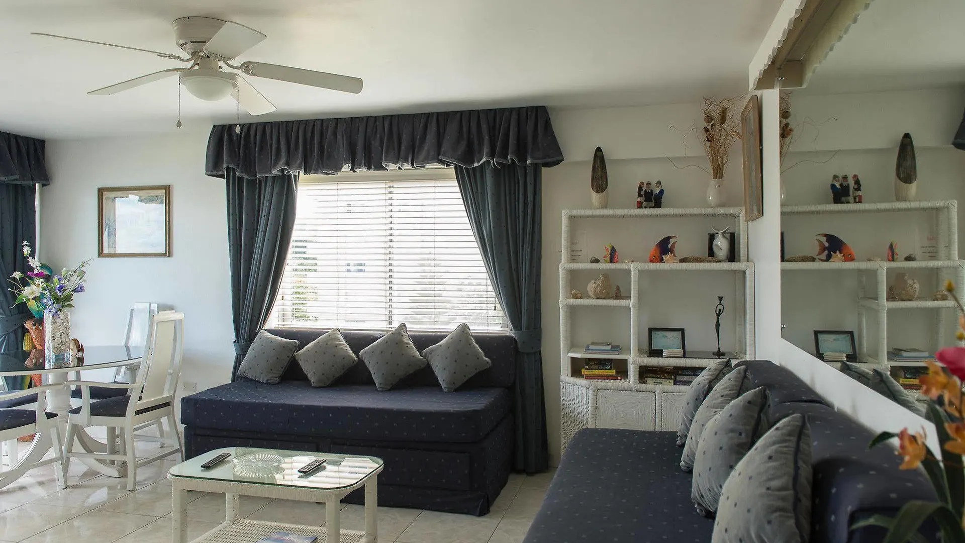 Dolphin Beach Suite Ocho Rios 0*,